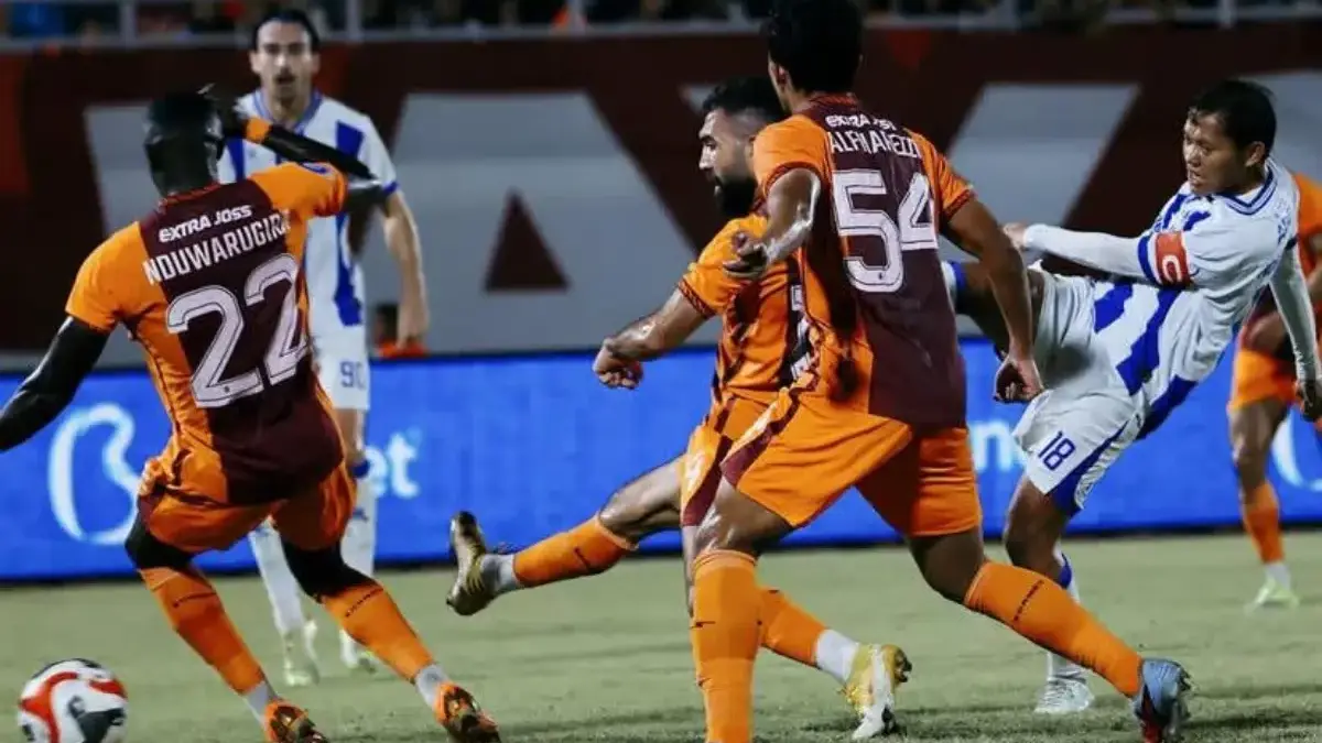 Review: Persib Gagal Menang Usai Ditahan Borneo FC