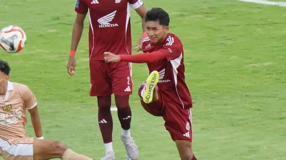 Bek Muda PSM Makassar Dikabarkan akan Merapat ke Persib Bandung untuk Musim Depan