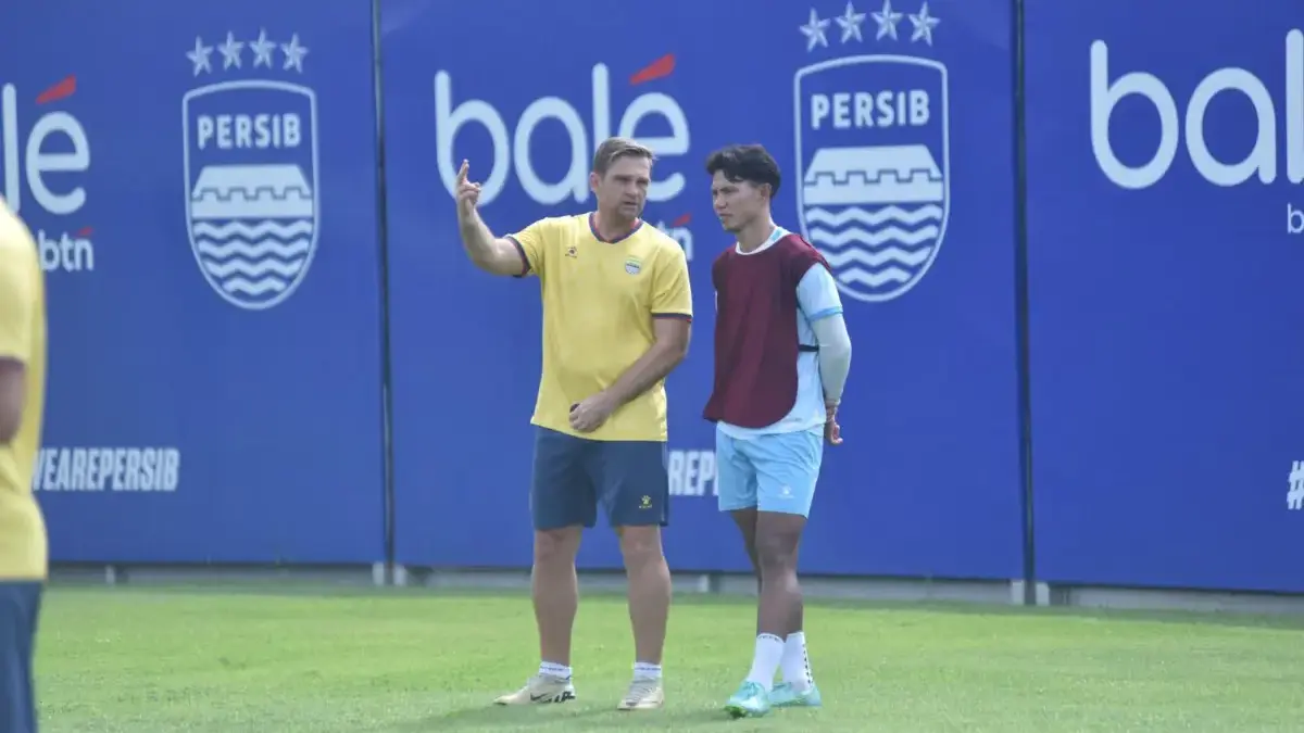 Jupe Resmi Jadi Player Coach!