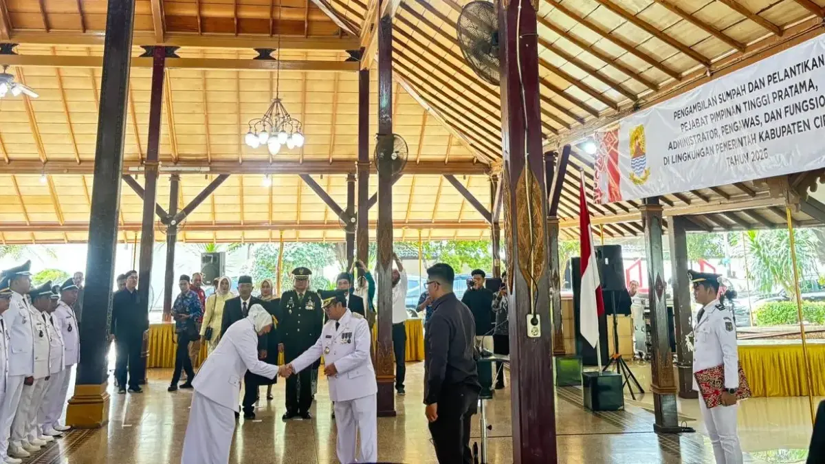 Pelantikan Pejabat Pemkab Cirebon