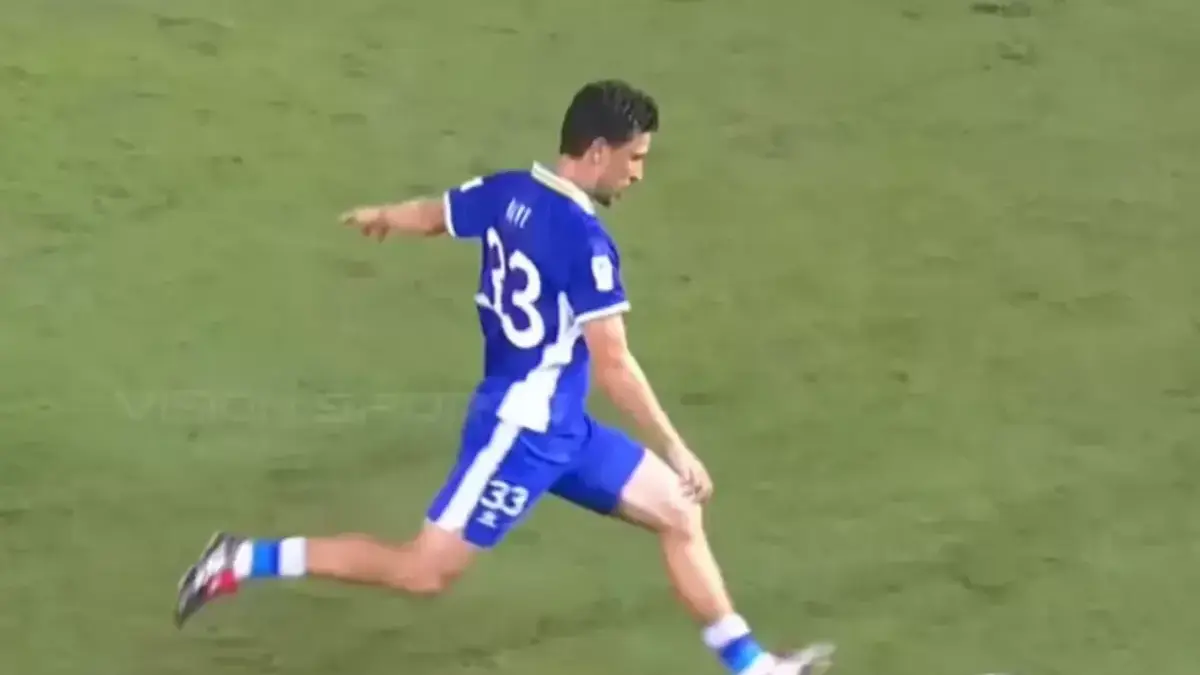 Live Score Persib vs Persik 1-0: Thom Haye Cetak Gol Penalti, Persib Unggul di Klasemen BRI Super League Thom Haye