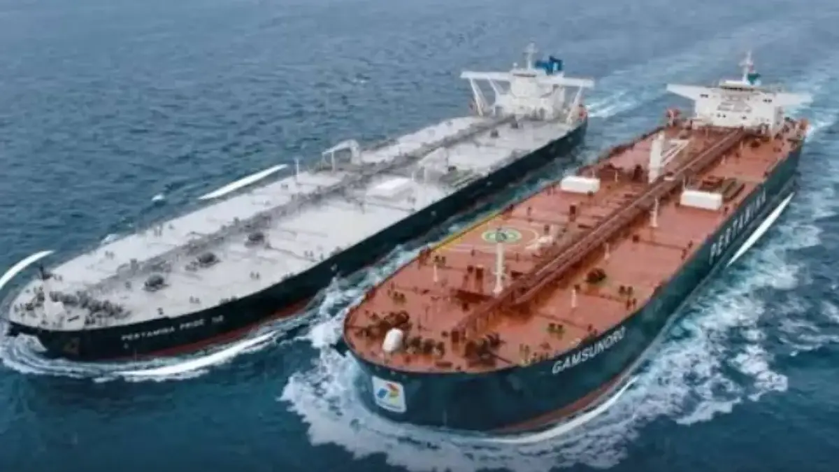 Kapal Pertamina di Selat Hormuz