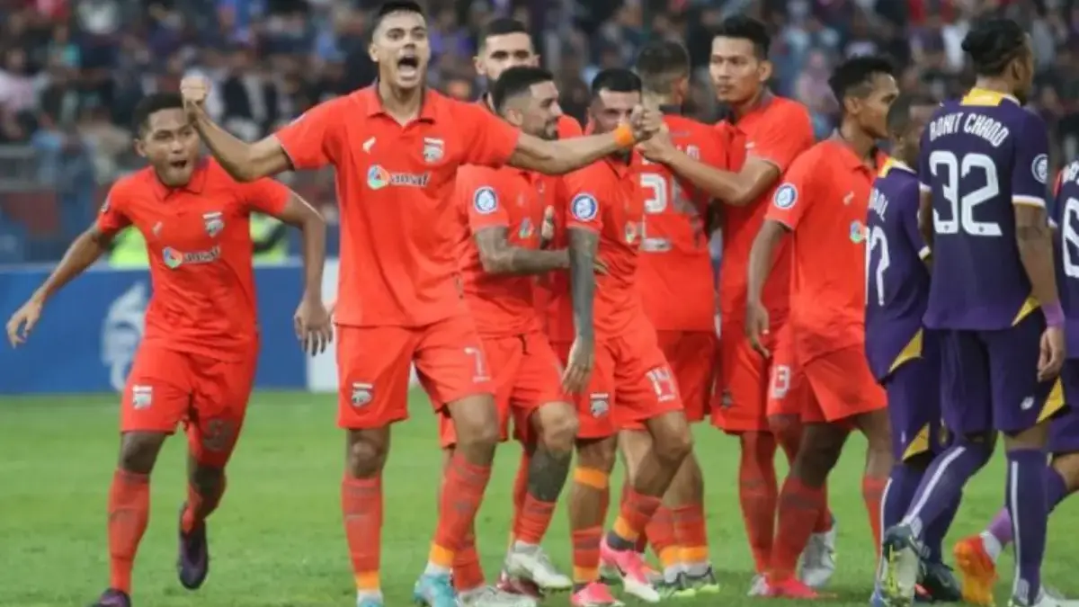 Tuan Rumah Diunggulkan Menang