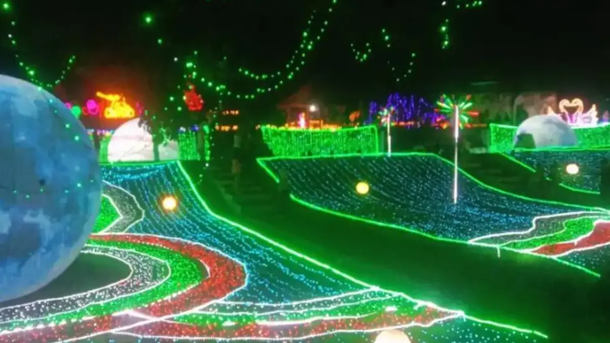 Festival Lampu Lumi Land Gua Sunyaragi Jadi Magnet Wisata di Cirebon yang Wajib Dikunjungi Festival Lampu Lumi Land Gua Sunyaragi Jadi Magnet Wisata di Cirebon yang Wajib Dikunjungi