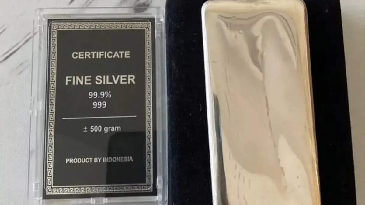 Harga Perak Antam Hari Ini Terjun Bebas atau Mulai Stabil? Ini Update Terbaru dan Analisisnya! Emas Perak