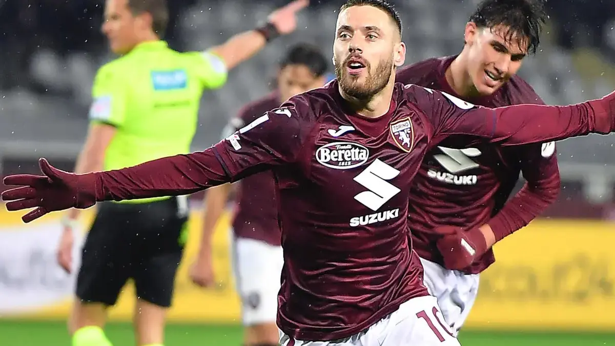 Torino tampil percaya diri di hadapan pendukung sendiri.