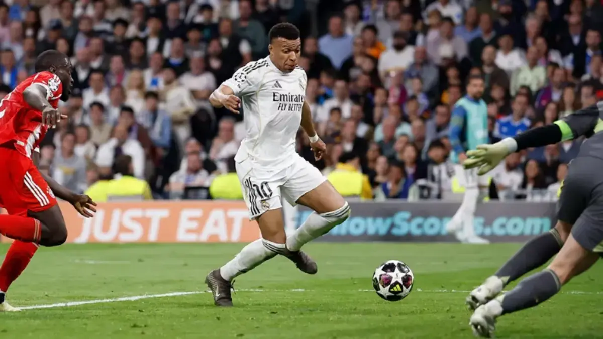 Kesalahan Individu Warnai Kekalahan Real Madrid dari Bayern Munich pada Leg Pertama Perempatfinal Liga Champ Real Madrid berupaya merespons ketertinggalan dengan meningkatkan intensitas serangan. Usaha tersebut akhirnya