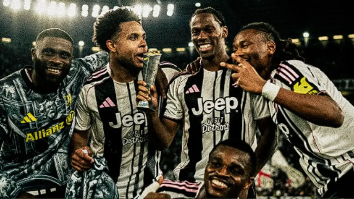 Pertandingan AC Milan vs Juventus di Stadion San Siro Liga Italia