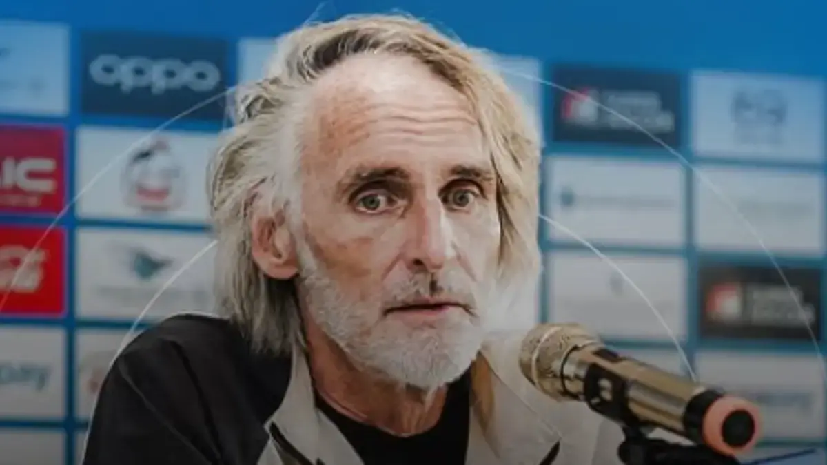 Pelatih Dewa United, mengakui bahwa tim lawan tampil sangat baik pada paruh pertama pertandingan.