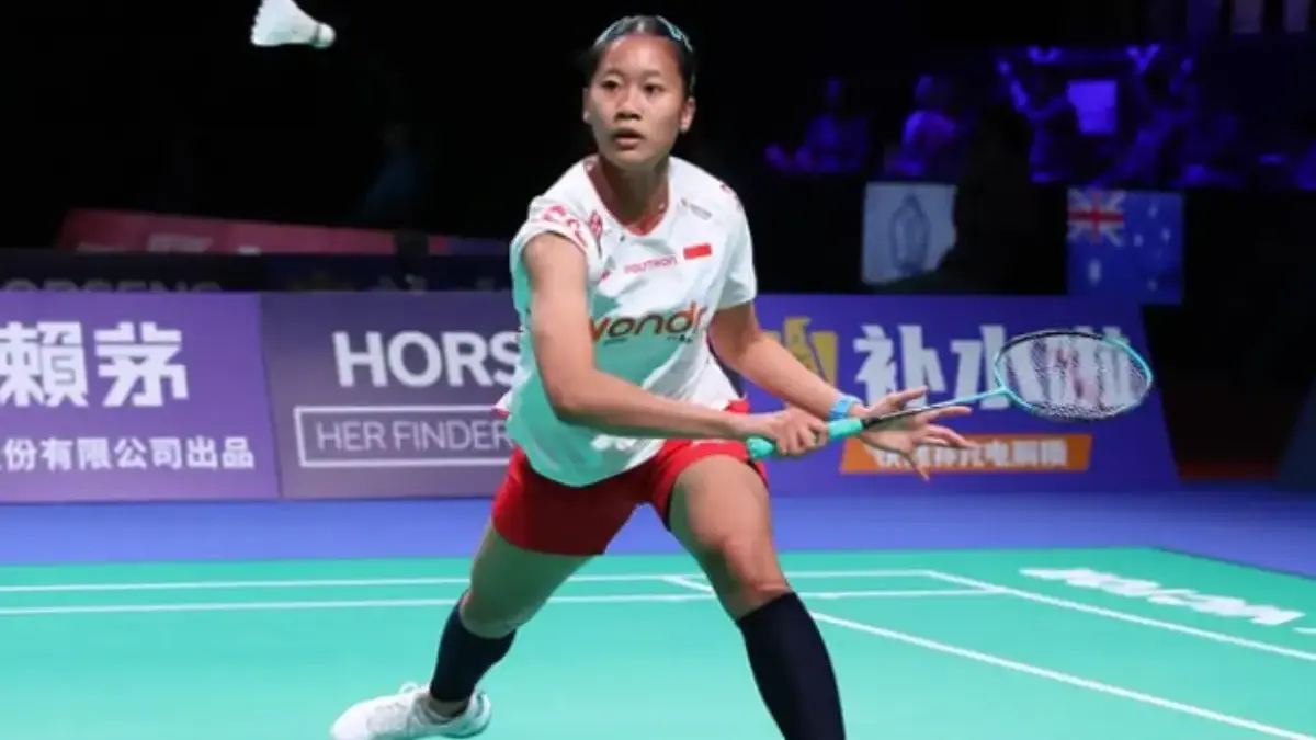 Putri Kusuma Wardani gagal menyumbangkan poin pertama saat menghadapi Kanada.