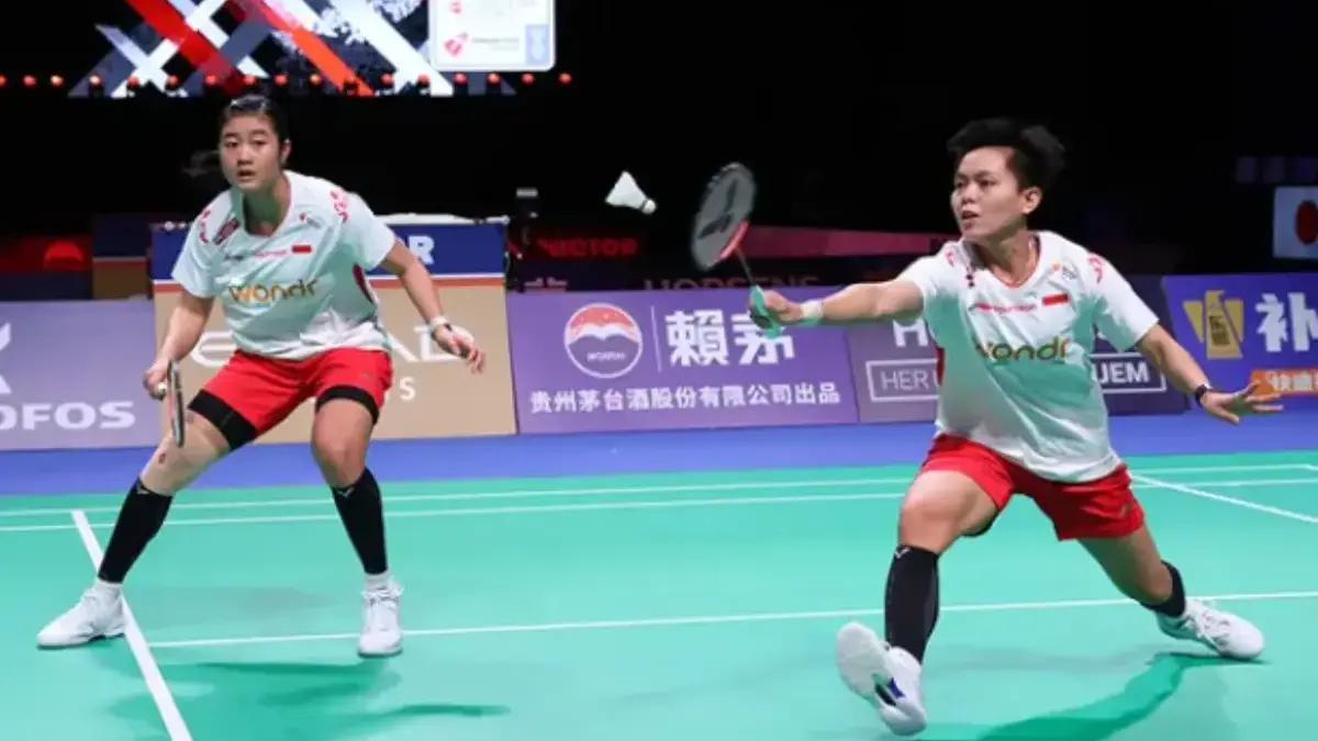 Ganda putri Amallia Cahaya Pratiwi dan Siti Fadia Silva Ramadhanti sukses memperlebar keunggulan menjadi 3-1.