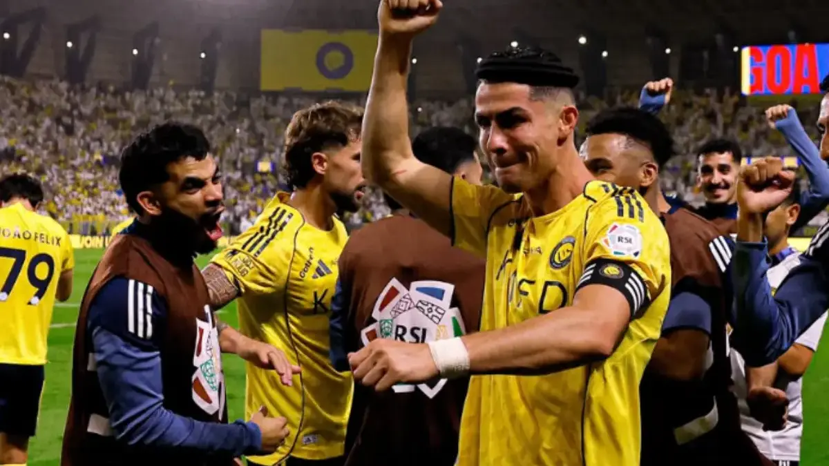 Tambahan satu gol ini membuat total koleksi gol Ronaldo sepanjang karier mencapai 970 gol.