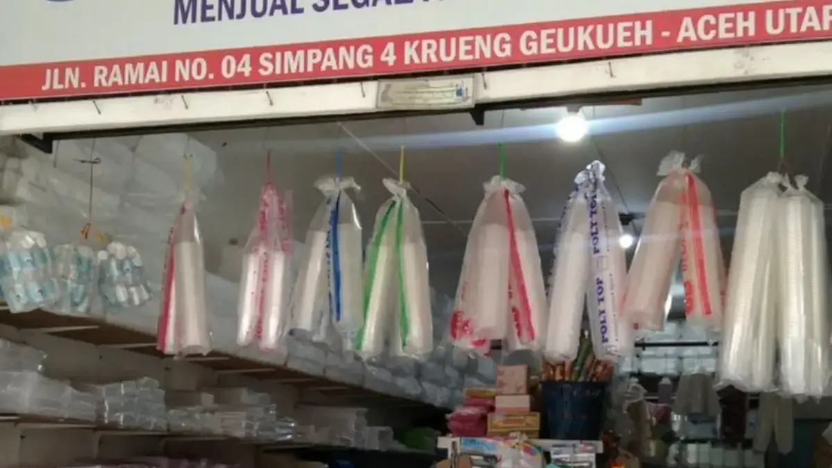 Harga Plastik Naik Signifikan