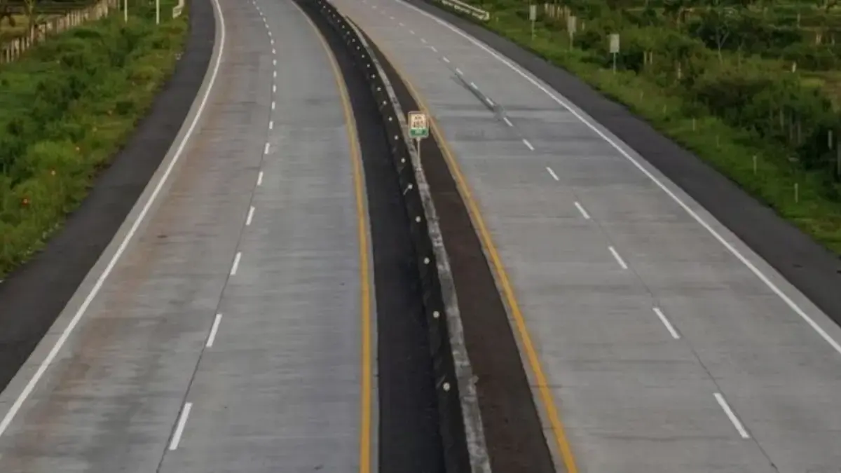 Tol Getaci Sepi Peminat, Proyek Tol Terpanjang RI Minim Investor Ilustrasi jalan tol