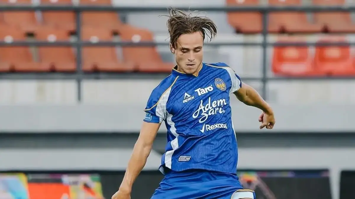 PSIM Yogyakarta vs Persita Tangerang