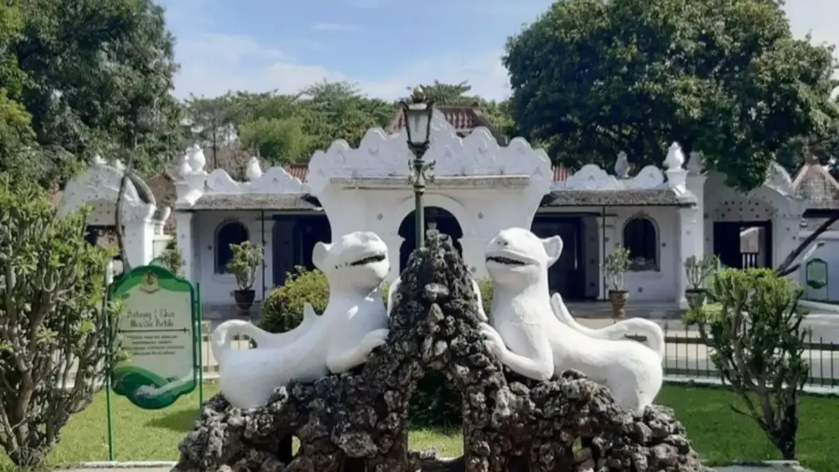 Mengulas Cirebon yang memliki 4 keraton