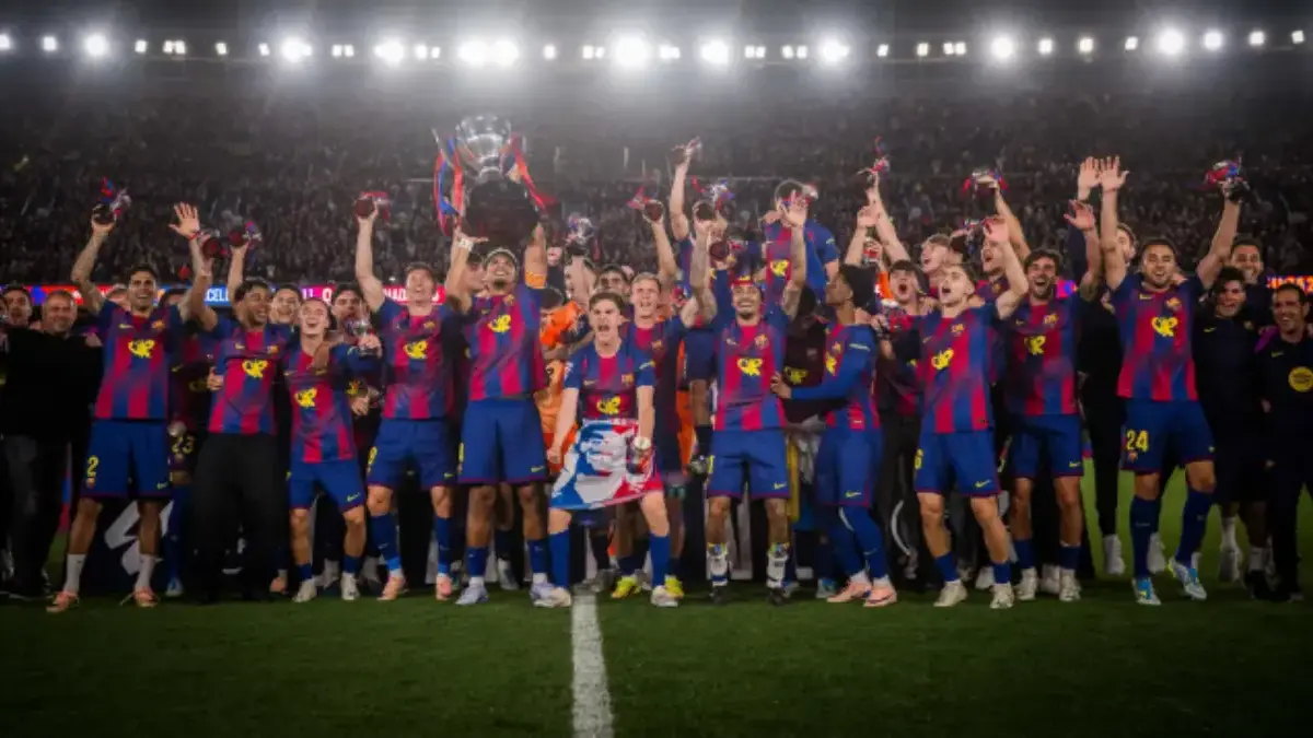 Selamat Blaugrana! Trofi Juara LaLiga 2025/2026 Resmi Jadi Milik Barcelona LaLiga 2026