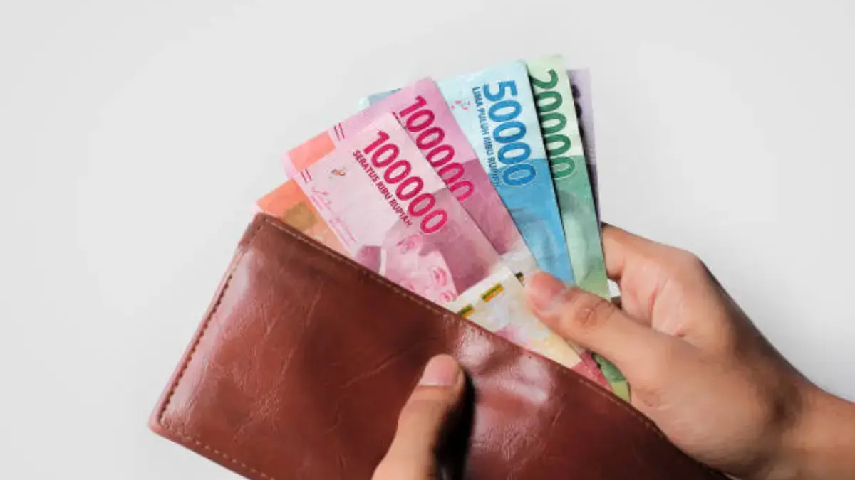 Rupiah Kian Melemah, Harga Laptop dan HP di Indonesia Terancam Naik Rupiah