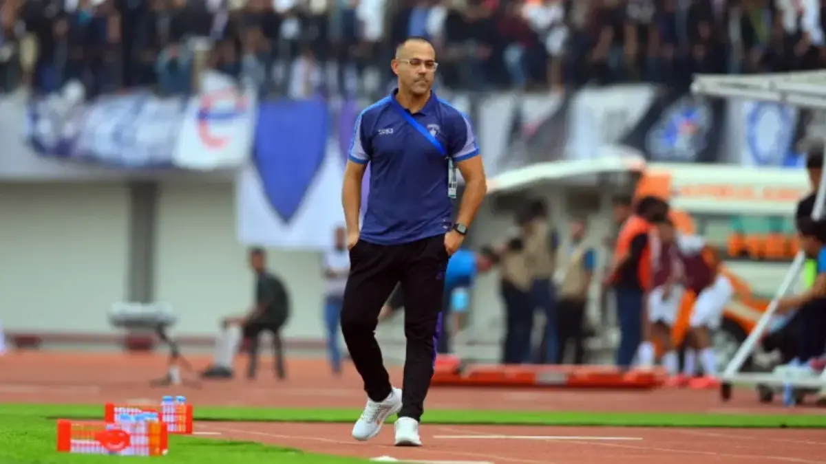 Pelatih Borneo FC Peringkat Persib Jelang Pertandingan Pekan Terakhir Liga Super 2026: Liga Belum Berakhir BRI Super League 2025/2026
