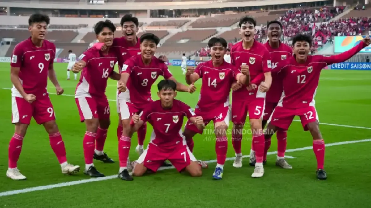 Sepak Bola Malam Ini