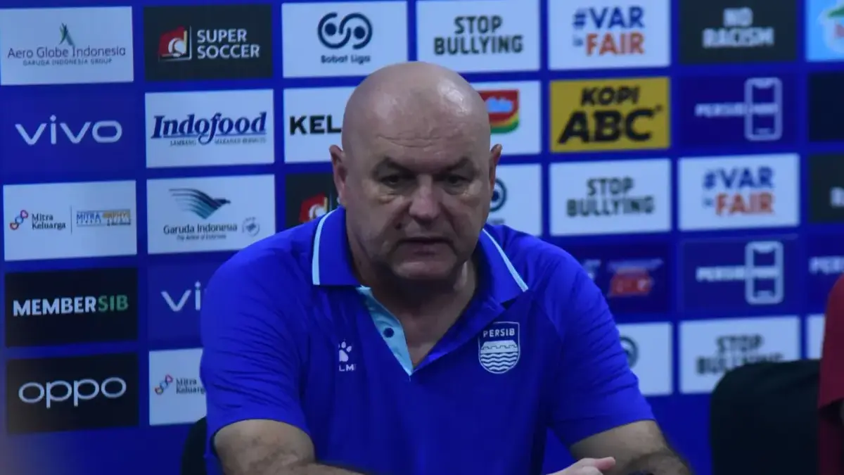 Pelatih Persib Bertekad Lanjutkan Rekor Tak Pernah Kalah Lawan Persija