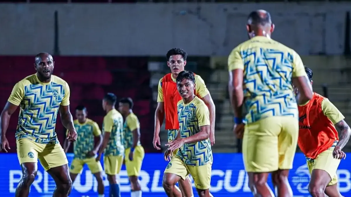 PSBS Biak vs Arema