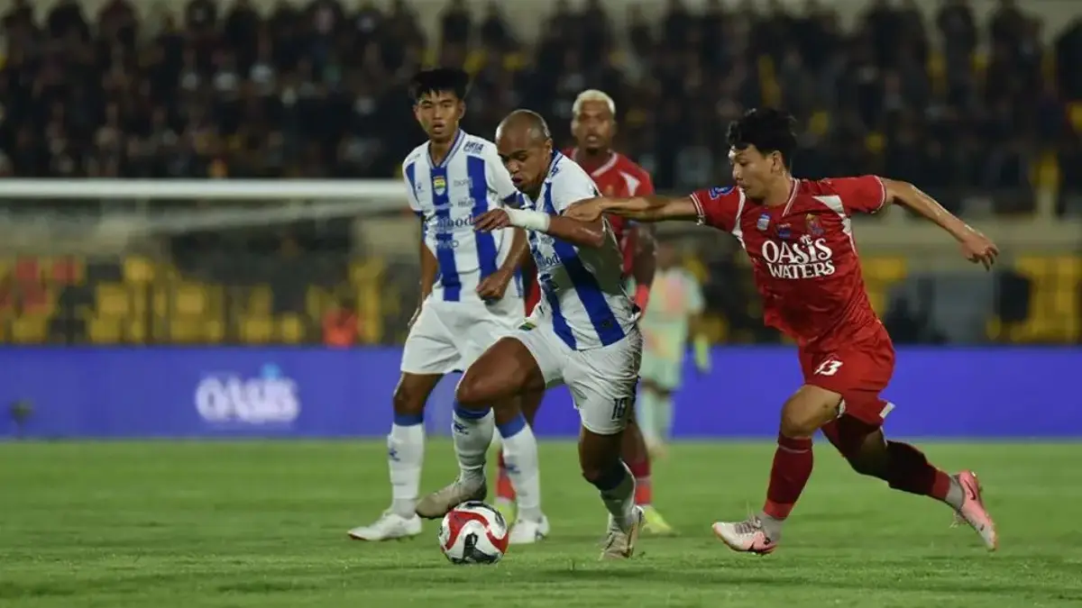 Jadwal Lengkap Pekan Terakhir Super League 2025/2026, Persib vs Persijap Jadi Laga Penentuan foto