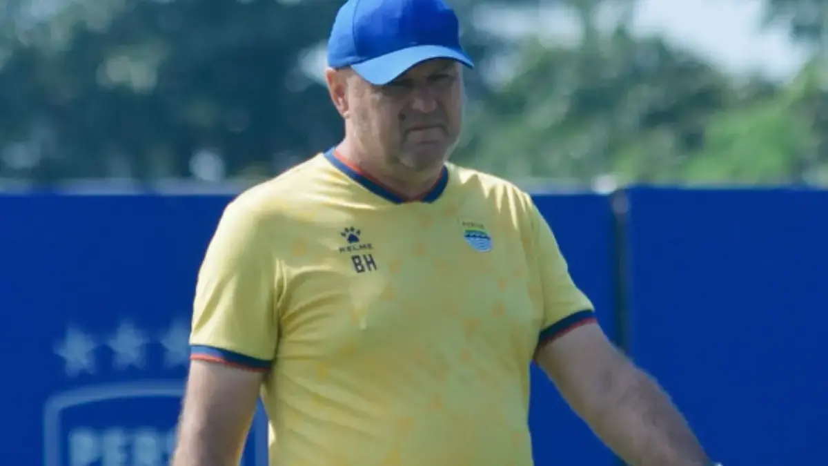 pelatih Persib Bojan Hodak mengungkapkan adanya kendala waktu yang cukup terbatas.