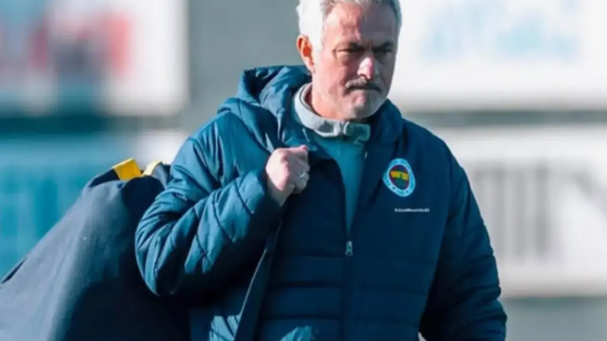 Mourinho disebut-sebut masuk dalam daftar kandidat kuat pelatih baru Real Madrid untuk musim depan.