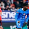 Ademola Lookman merayakan gol penaltinya ke gawang Osasuna pada menit ke-15 babak pertama
