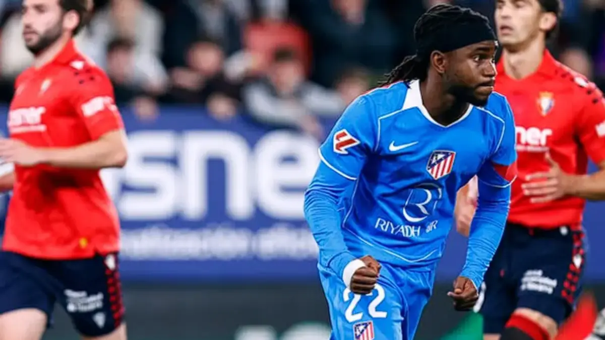 HT! Live Score Osasuna vs Atletico Madrid: Tertinggal 0-1 di Babak Pertama, Penalti Lookman Jadi Pembeda Ademola Lookman merayakan gol penaltinya ke gawang Osasuna pada menit ke-15 babak pertama