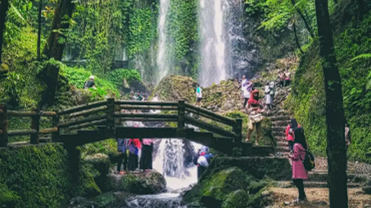 Rekomendasi Wisata Dekat Cirebon untuk Libur Pertengahan Mei 2026 Curug