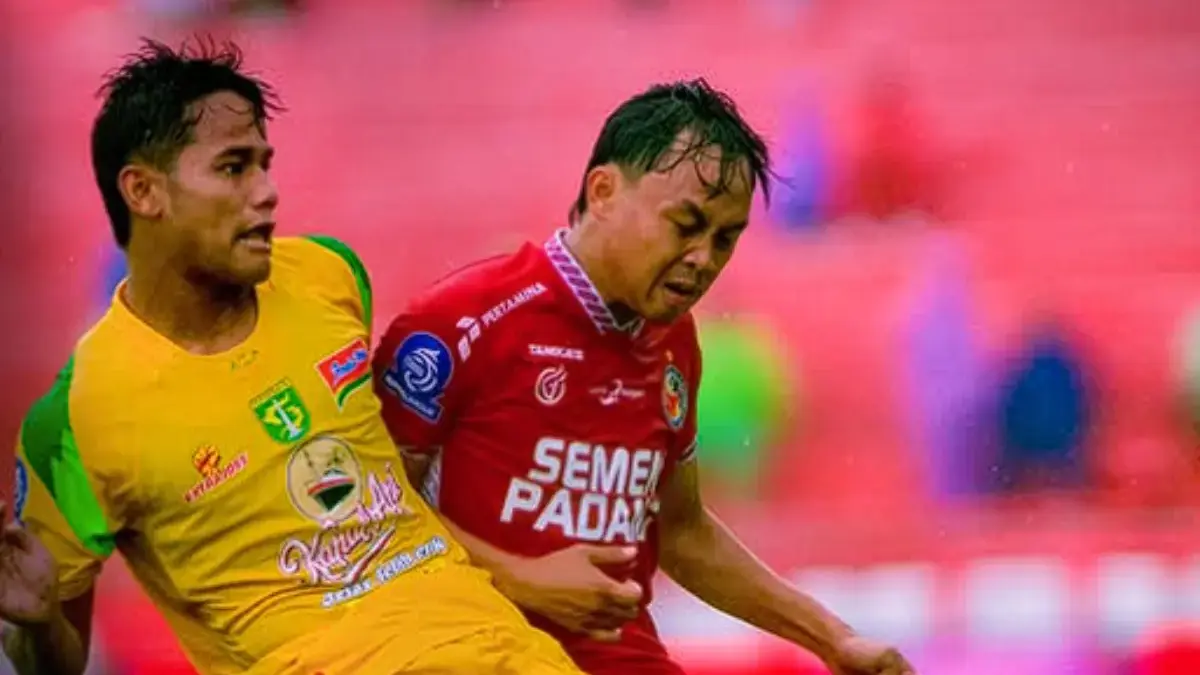 Persebaya vs Semen Padang