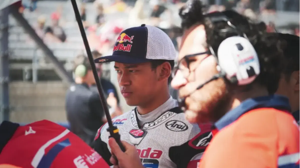 Jadwal Moto3 Catalunya 2026: Veda Ega Pratama Start dari P20, Tantangan Berat Menanti di Race Pembalap muda Indonesia, Veda Ega Pratama, dipastikan memulai balapan Moto3 Catalunya 2026 dari posisi ke-20.