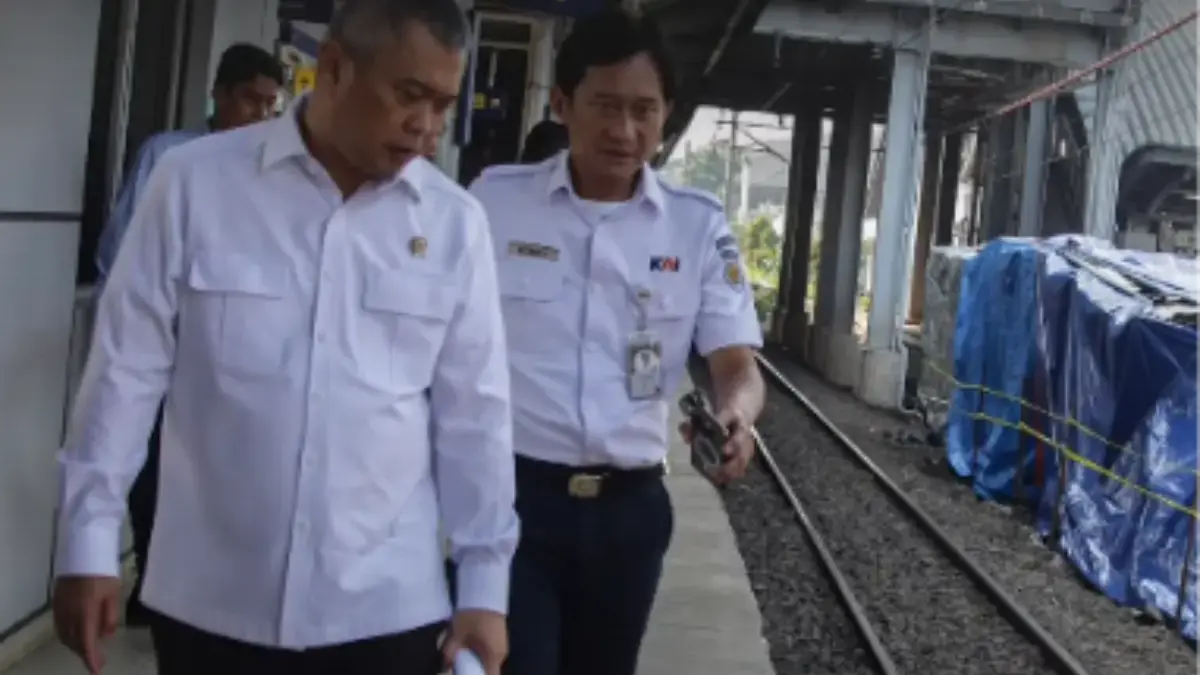 Menhub Tunggu Hasil Investigasi KNKT Terkait Insiden Kereta di Bekasi Timur Kemenhub menilai investigasi yang dilakukan KNKT sangat penting untuk mengetahui penyebab utama insiden.