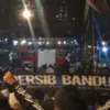 Ludesnya tiket pertandingan membuat kegiatan nobar menjadi pilihan utama bagi banyak pendukung Persib.