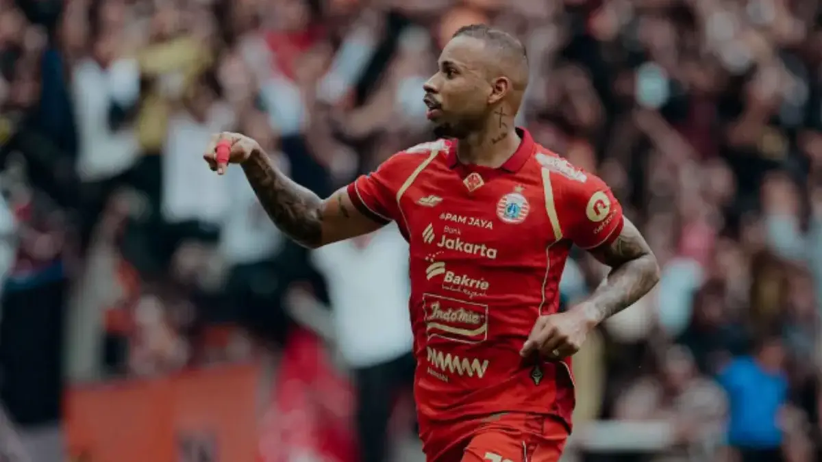 Persija Jakarta sukses menutup pertandingan Liga 1 dengan kemenangan meyakinkan atas Semen Padang.