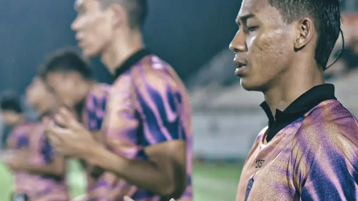 Tampilan aplikasi Vidio untuk live streaming Malut United vs Persita