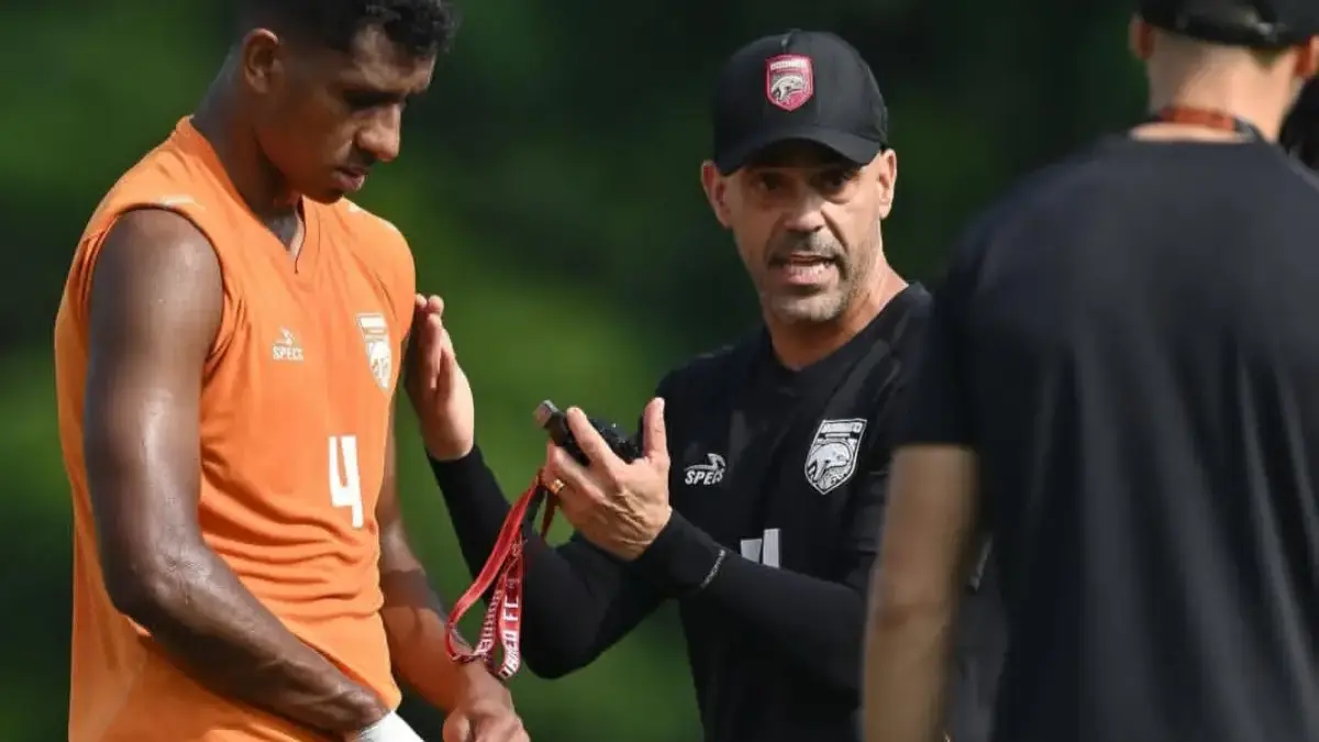 Pemain Borneo FC Samarinda berlatih jelang laga melawan Persijap Jepara di Stadion Gelora Bumi Kartini