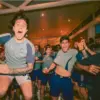 Pemain Arsenal merayakan juara