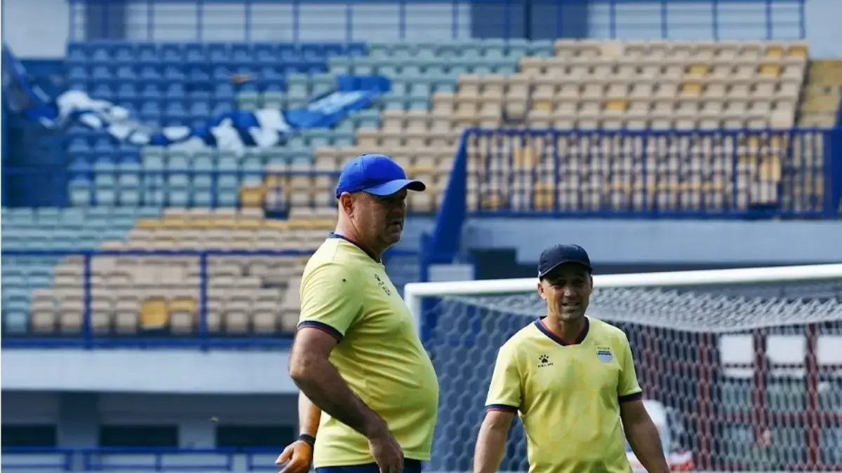 Persib vs Persijap Besok: Satu Poin Lagi ke Hattrick, Laskar Kalinyamat Siap Jadi Juru Kunci Stadion Gelora Bandung Lautan Api yang akan menjadi saksi laga penentuan Persib vs Persijap