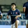 Madura United melawan PSM Makassar di Stadion Gelora Bangkalan
