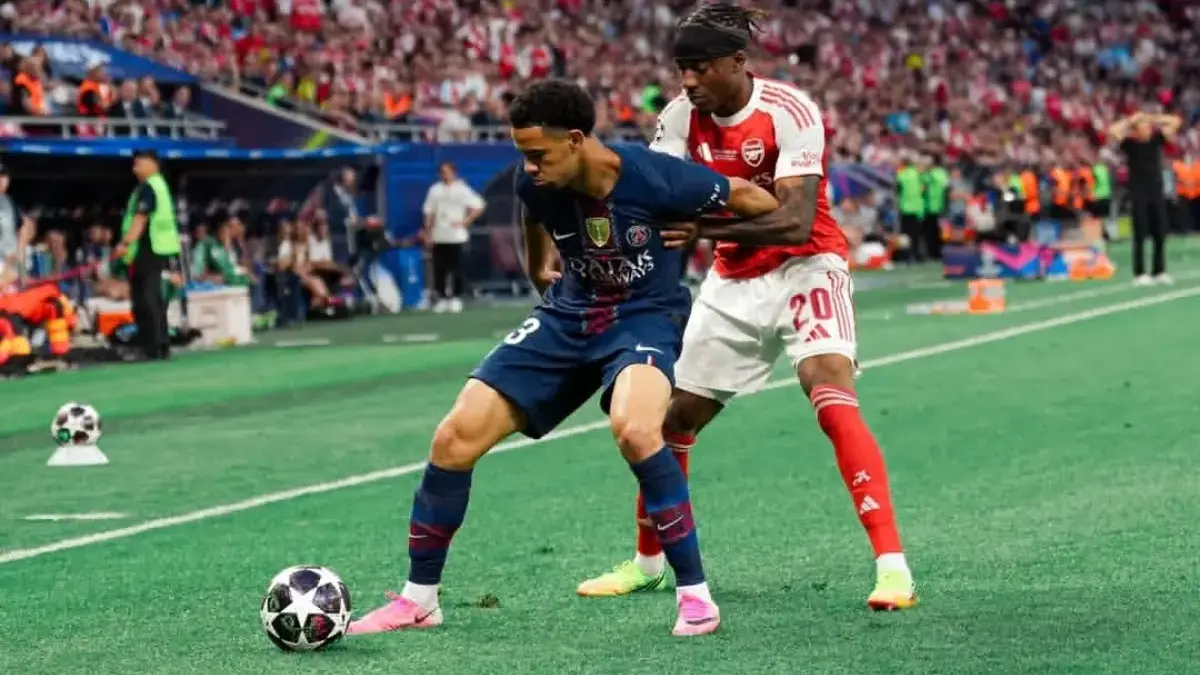 Momen adu penalti antara PSG dan Arsenal di final Liga Champions 2026 Puskas Arena Budapest