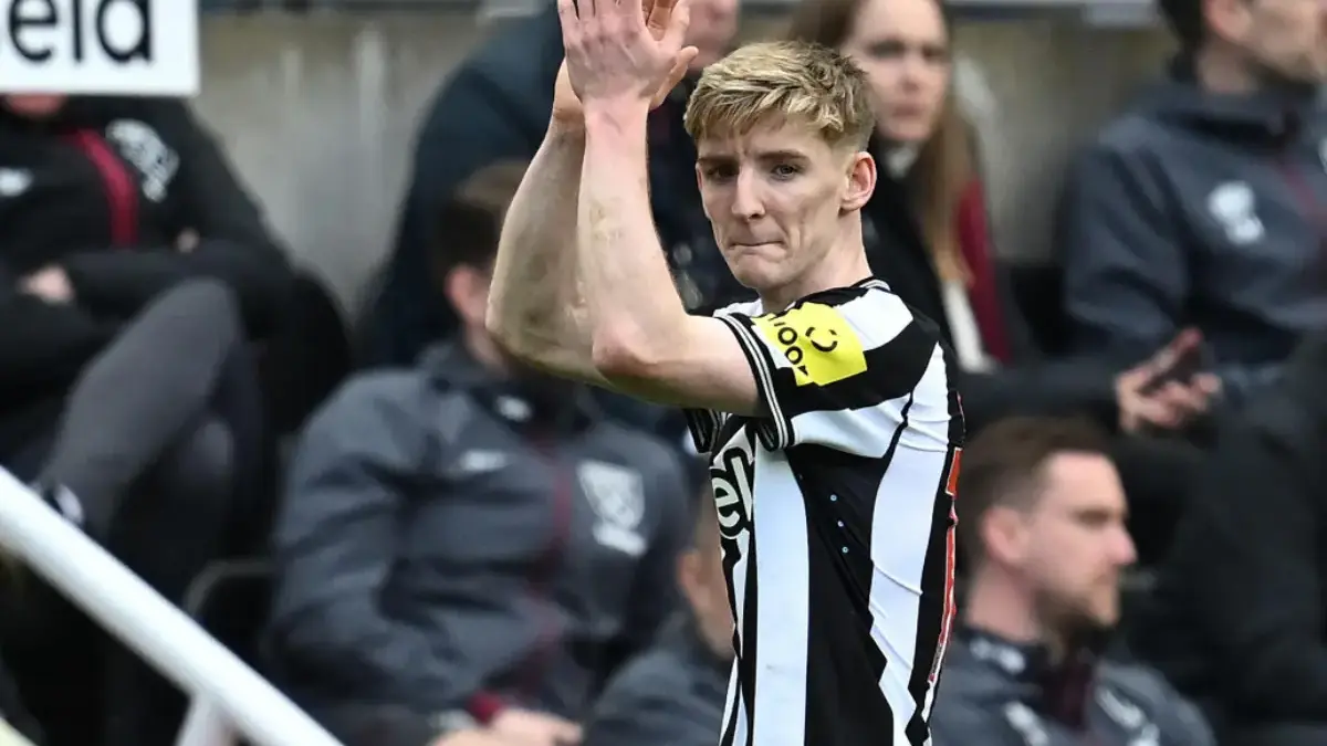 Barcelona Sepakati Transfer Anthony Gordon dari Newcastle dengan Harga £69 Juta! Anthony Gordon