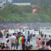 Ribuan wisatawan