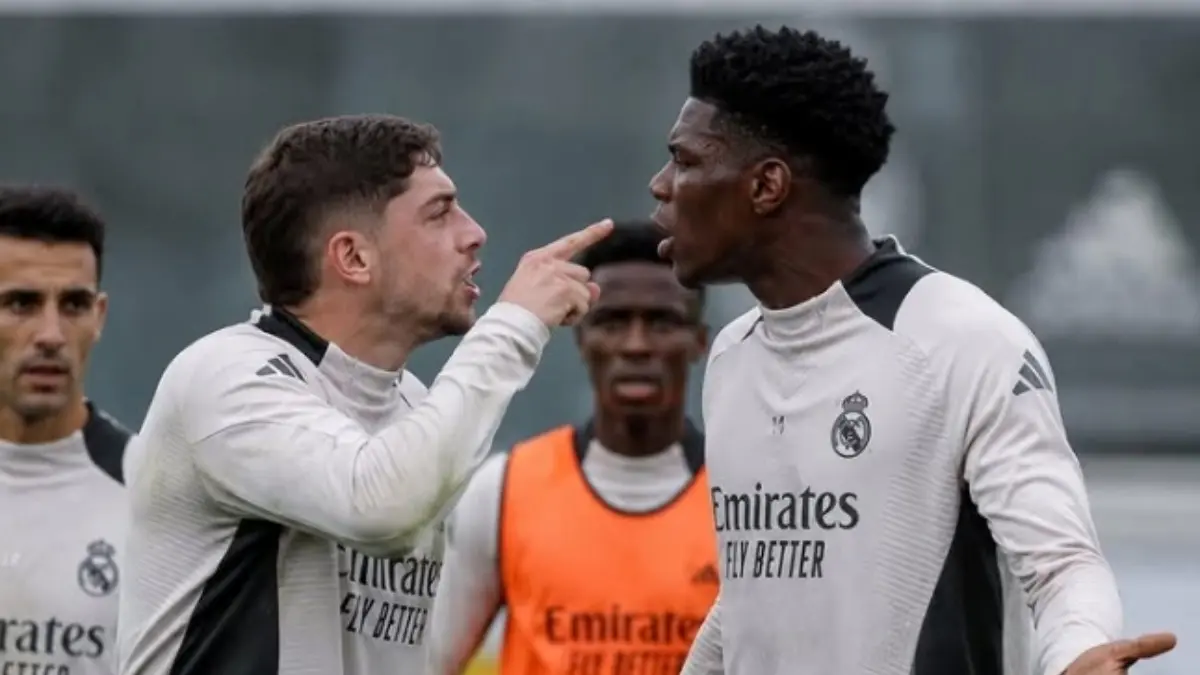 Heboh di Real Madrid! Valverde dan Tchouameni Ribut Saat Latihan, Denda Tembus Rp10 Miliar foto
