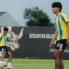 Persis Solo vs Dewa United
