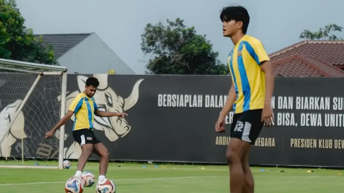 Persis Solo vs Dewa United