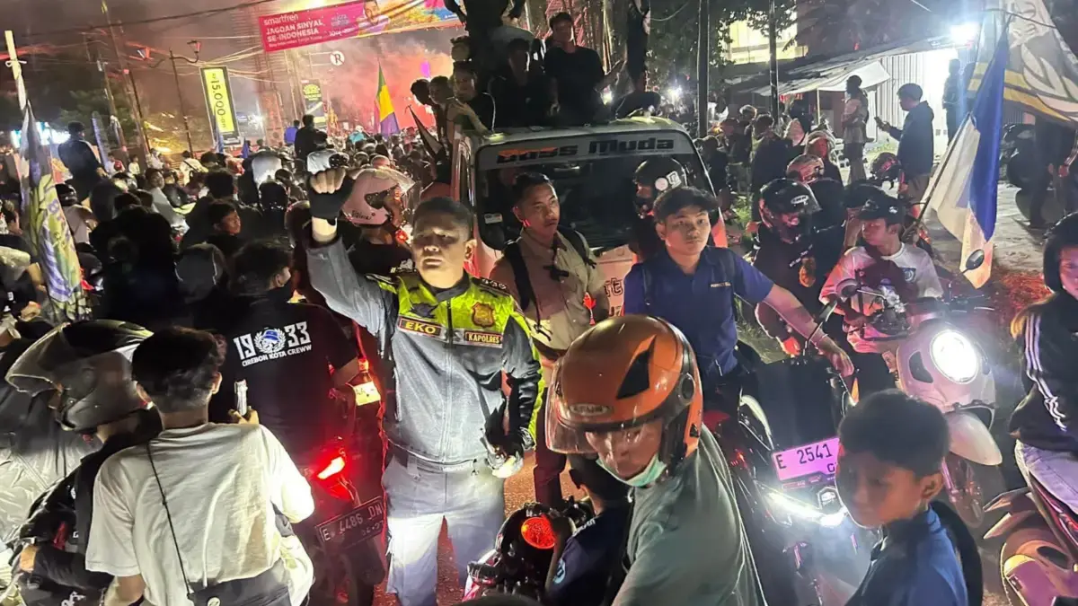 kapolres ciko amankan konvoi bobotoh