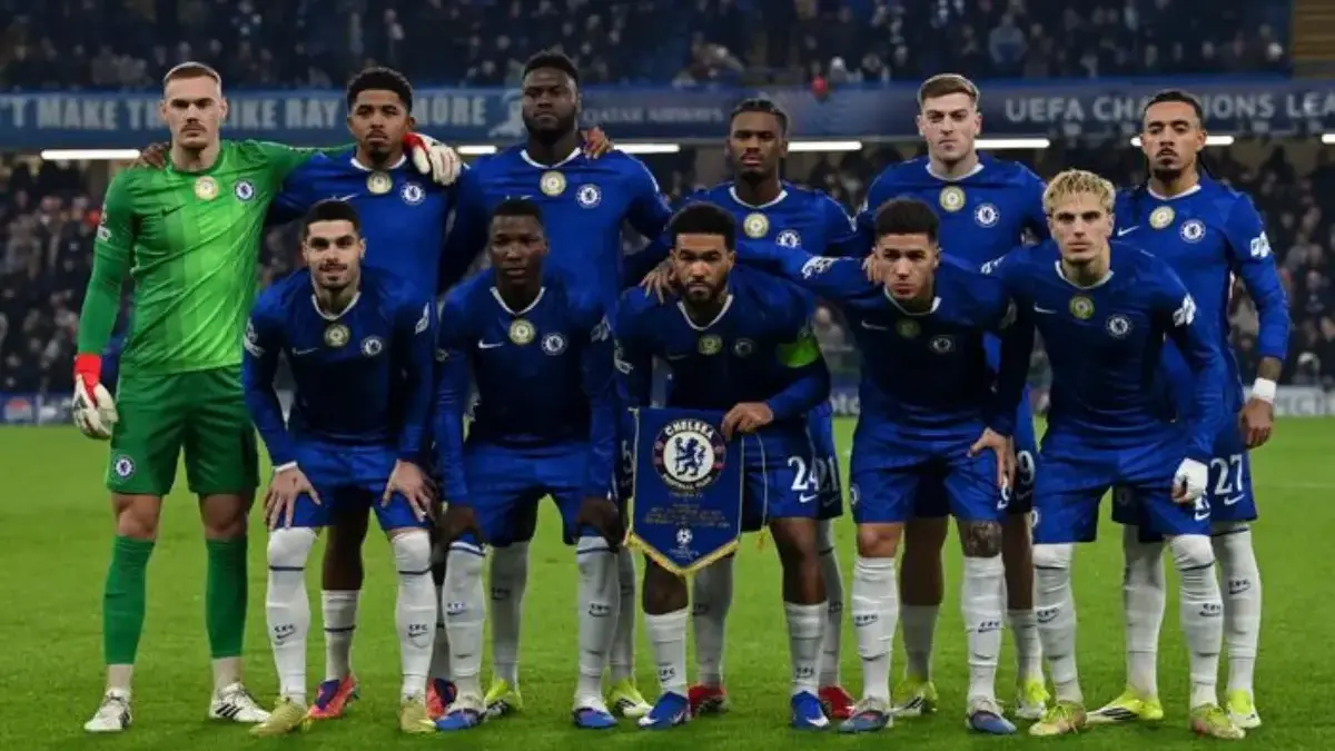 susunan pemain Chelsea dan Tottenham dengan taktik 3-4-2-1 vs 4-2-3-1